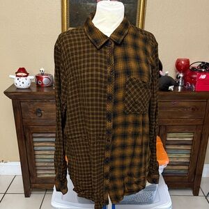 Plaid Button-Up Women's Top